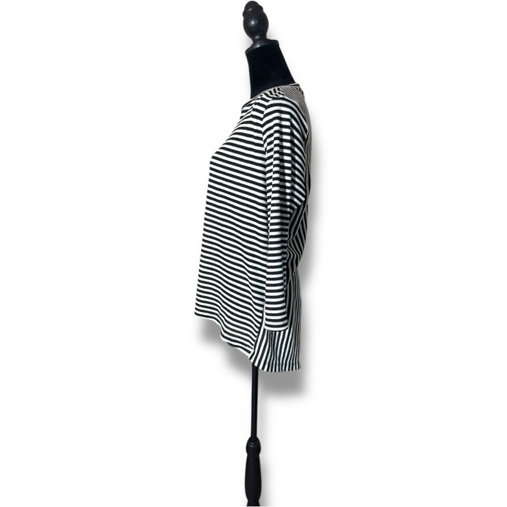 Rescent Rive Striped Knit Top - Picture 3 of 16